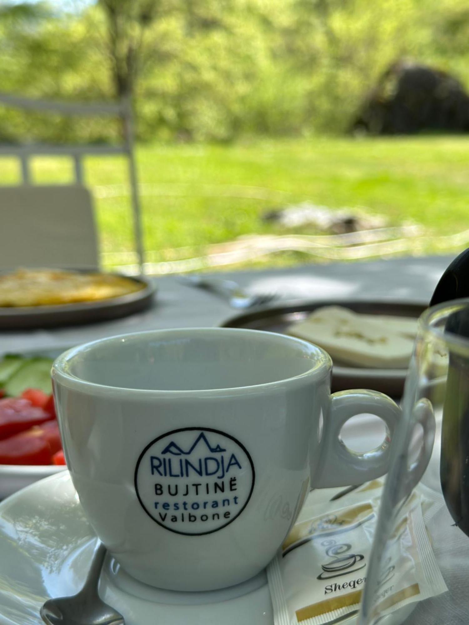 Rilindja Alojamento de Acomodação e Pequeno-almoço Valbonne